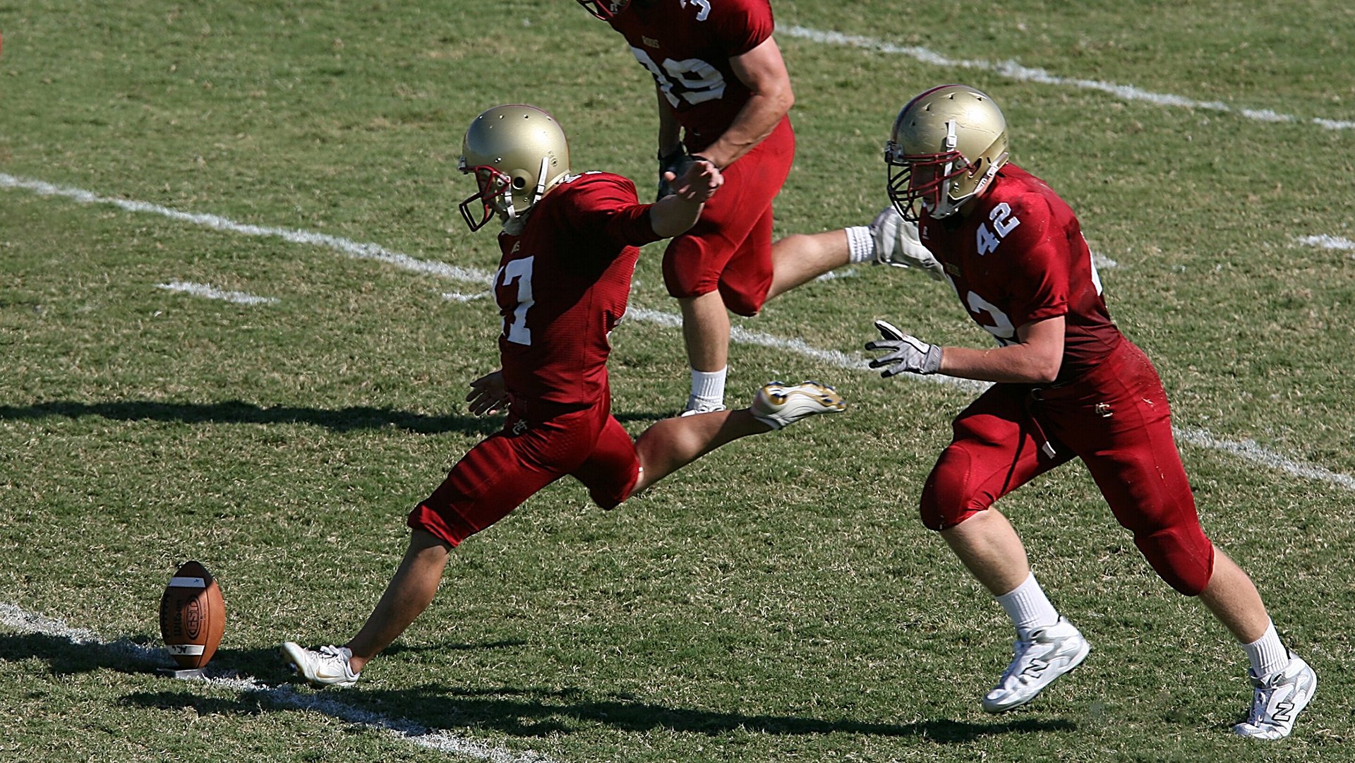 开云体育平台-逆风而行：那些用信念战胜困境的球队，逆风而行例子